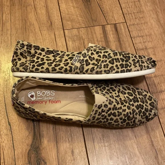 Women’s Bobs by Skechers - Picture 2 of 4